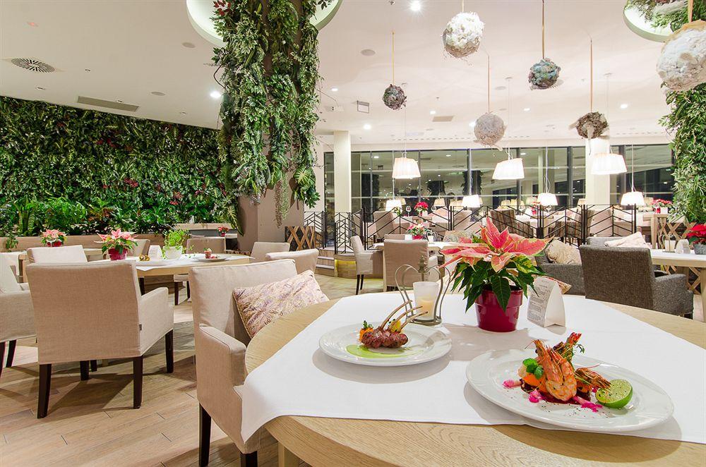 Hotel ז'שוב מראה חיצוני תמונה