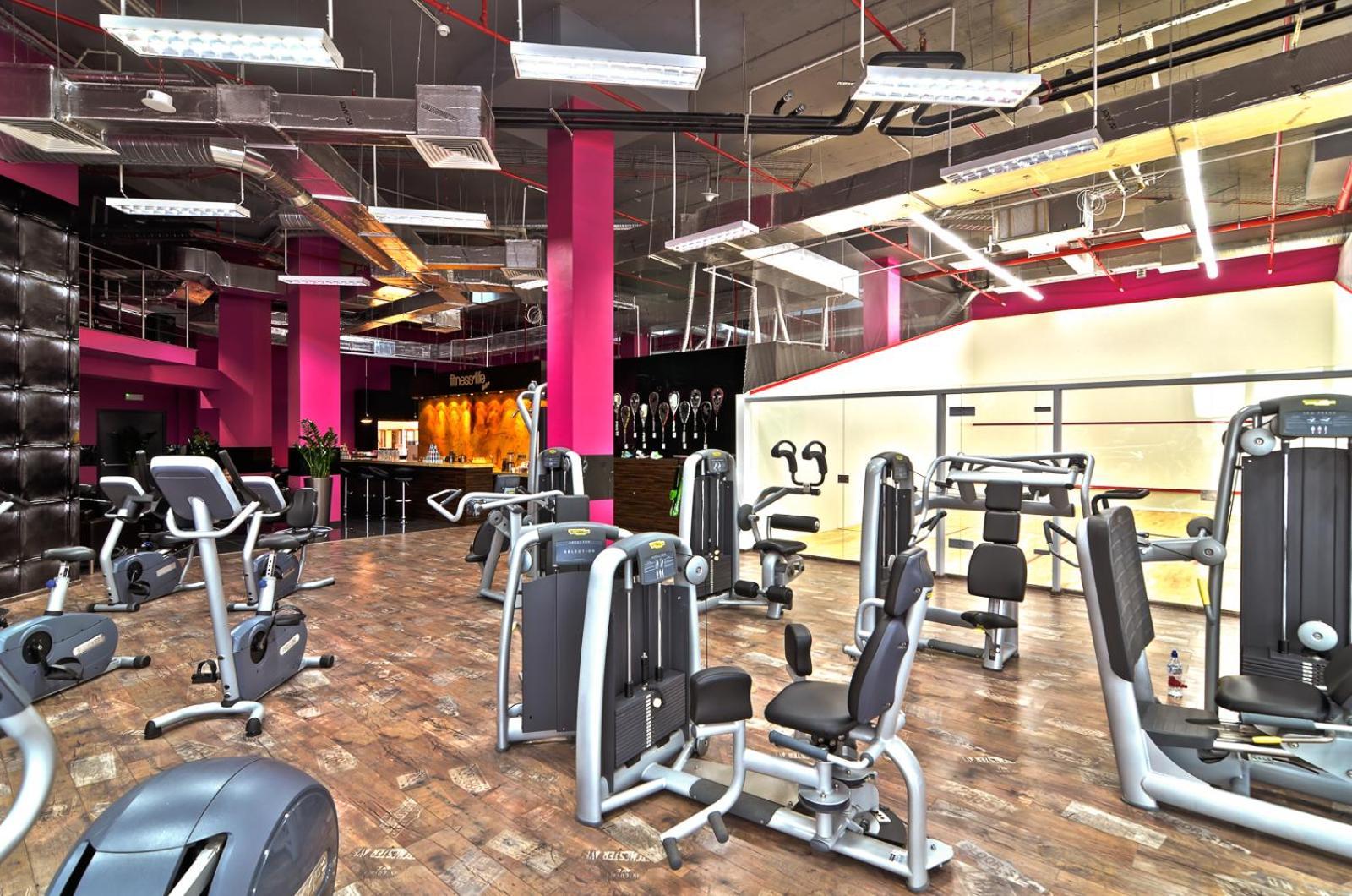 Hotel ז'שוב מראה חיצוני תמונה