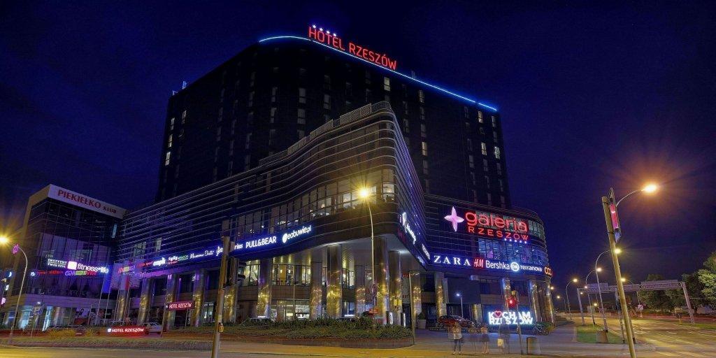 Hotel ז'שוב מראה חיצוני תמונה