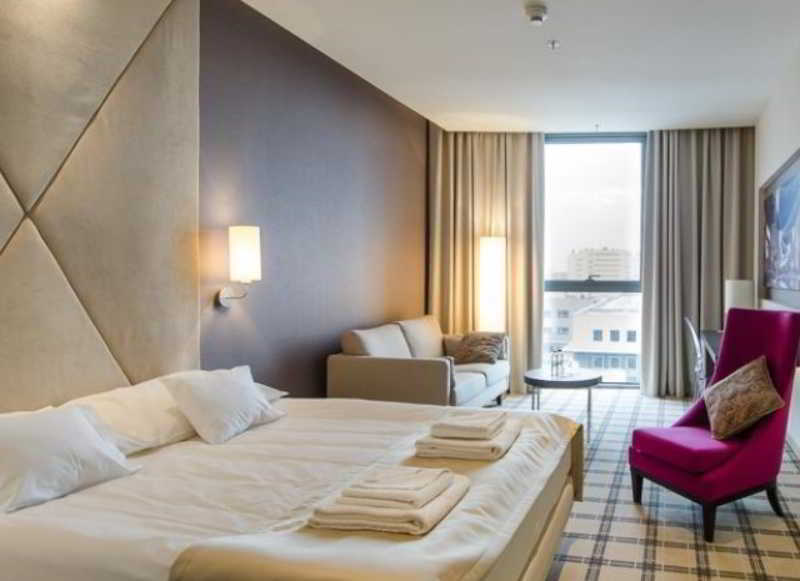 Hotel ז'שוב מראה חיצוני תמונה
