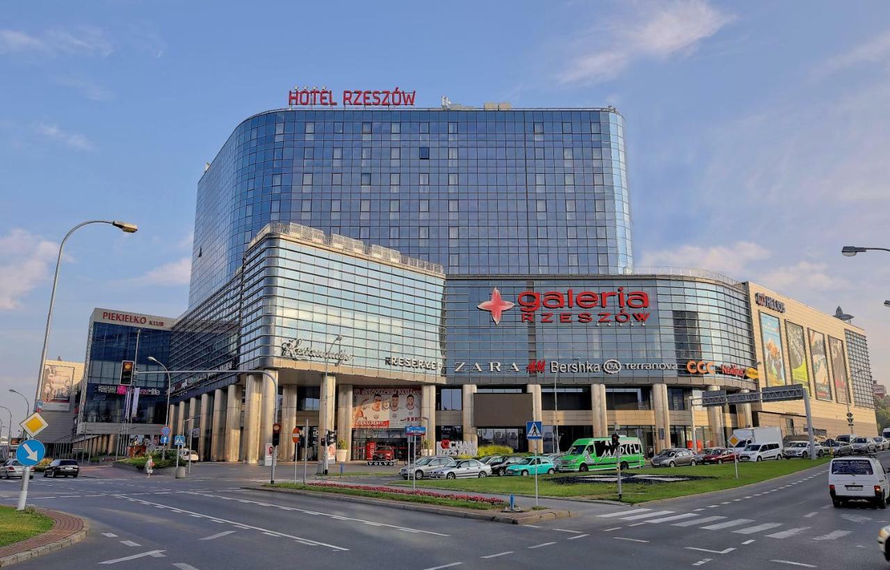 Hotel ז'שוב מראה חיצוני תמונה
