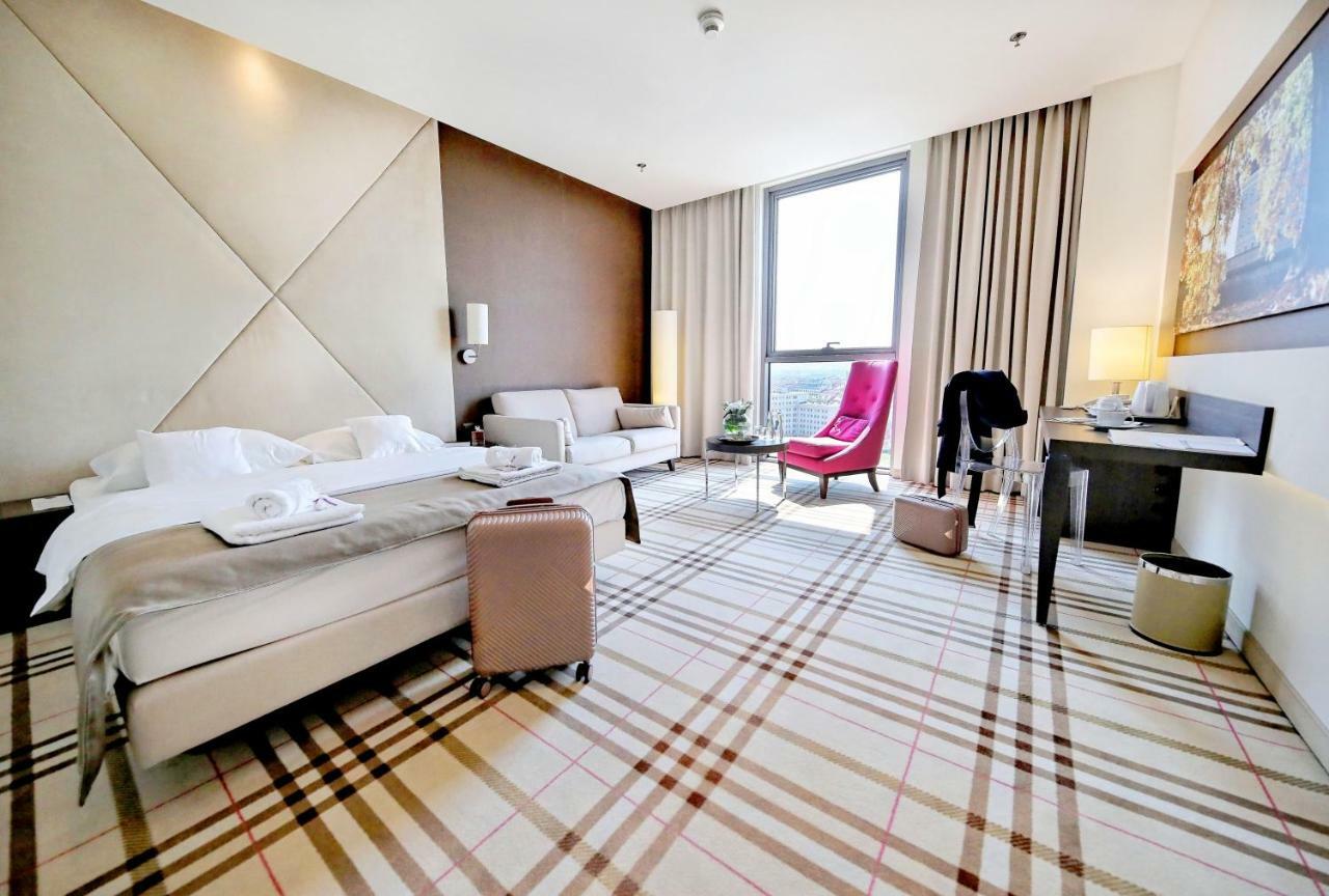 Hotel ז'שוב מראה חיצוני תמונה